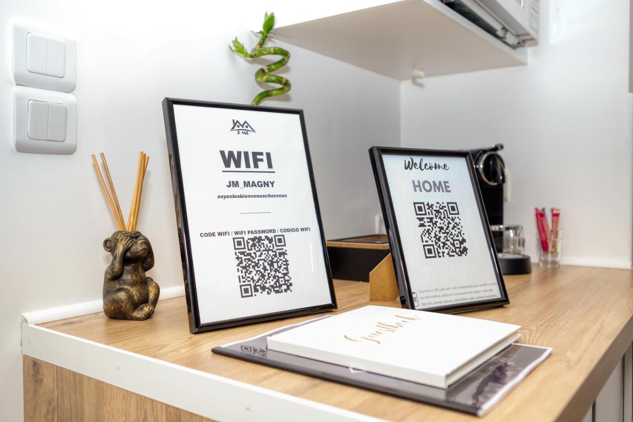 J-Mo Home - Magny - Moderne Et Chaleureux ภายนอก รูปภาพ