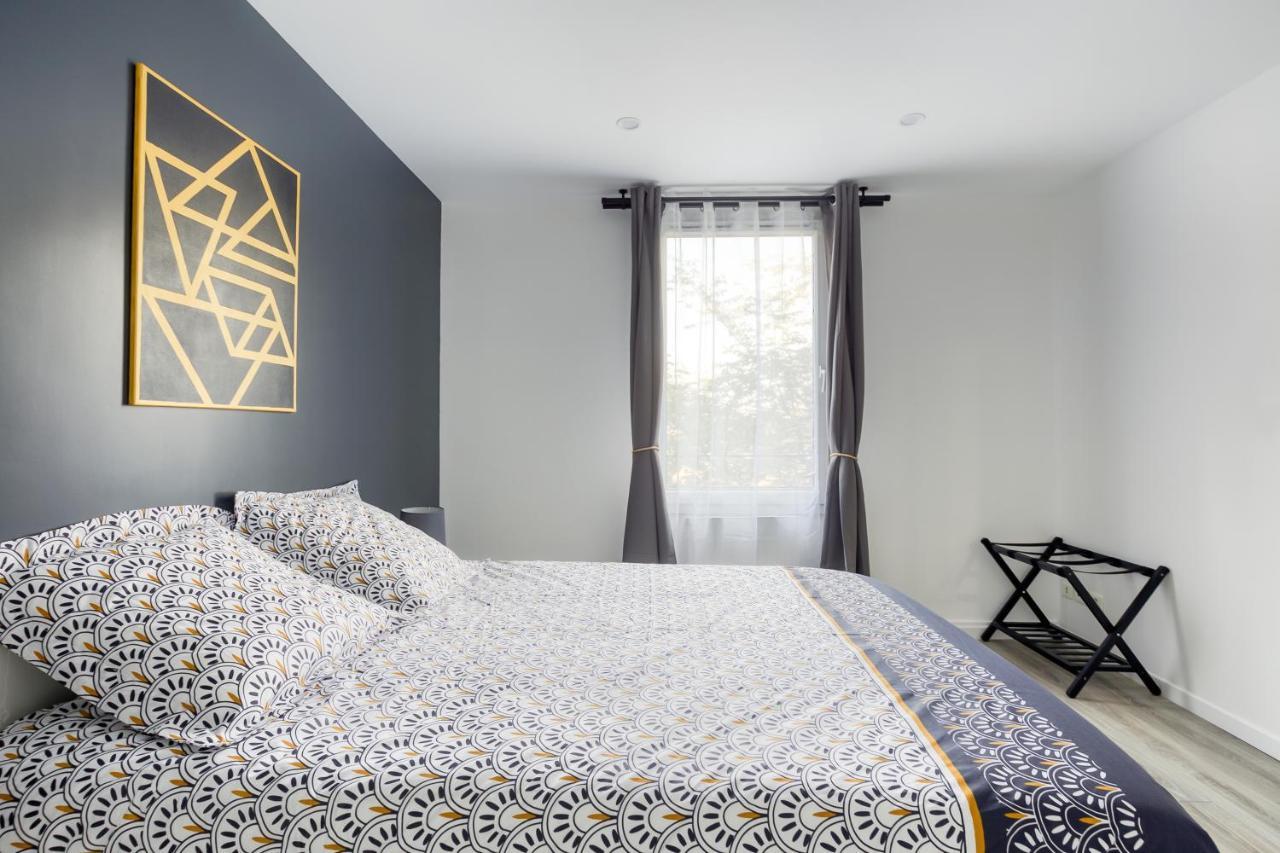 J-Mo Home - Magny - Moderne Et Chaleureux ภายนอก รูปภาพ